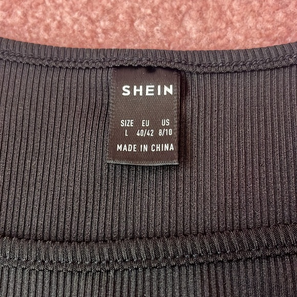 SHEIN Black Top Cropped Party Size Large - Picture 2 of 4